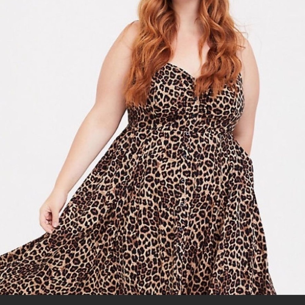 TORRID MIDI CHALLIS BUTTON-FRONT DRESS - ANIMAL PRINT